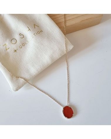 collier or agate rouge