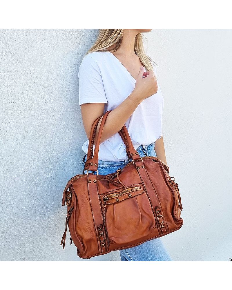 sac cuir esprit vintage camel