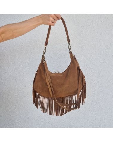 sac demi lune franges en daim couleur  marron tendance 2025