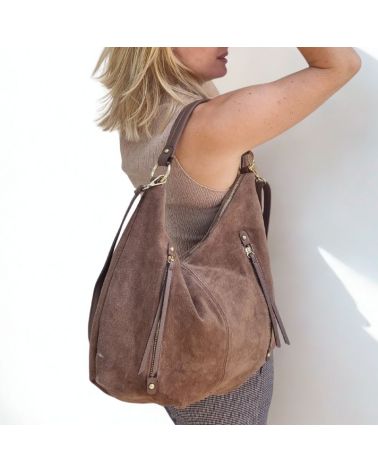 sac en daim forme hobo couleur taupe moka