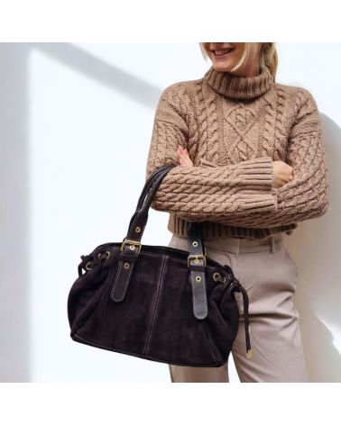 sac à main daim et cuir couleur chocolat tendance 2025