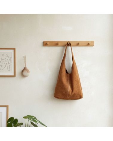 sac en daim forme hobo couleur camel