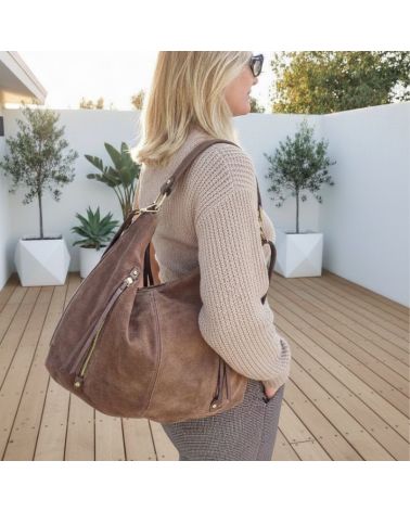 sac forme hobo daim et cuir couleur moka