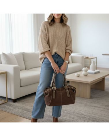 sac forme bowling daim et cuir couleur taupe tendance 2025