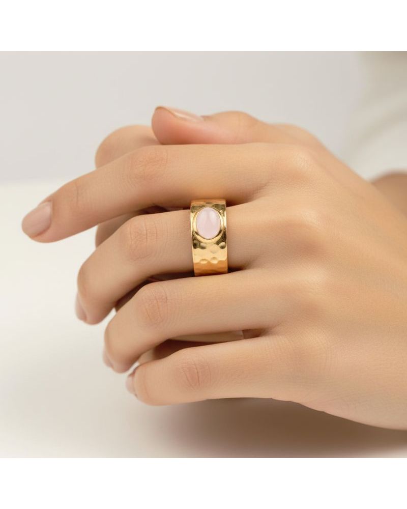 bague pour femme plaqué or 18 carats pierre quartz rose sertie