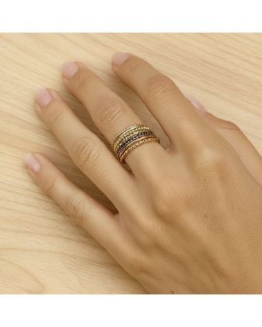 bague semainier pour femme en plaqué or 18 carats, composée de plusieurs rangs dorés et sertis de pierres zirconium noir