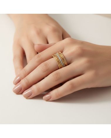 bague semainier élégante en plaqué or 18 carats, décorée de zirconiums bleus étincelants