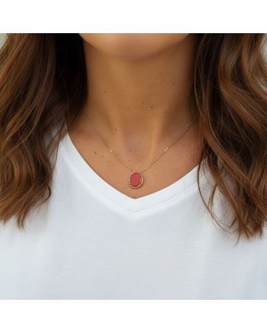 collier chaine en plaqué or avec pendentif pierre agate rouge élégance intemporelle bijou zosha