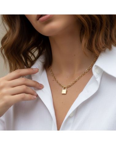 collier cadenas ras de cou en plaqué or 750/000 à maillons larges – bijou doré Zosha Collection