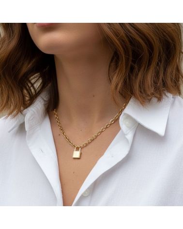 collier cadenas ras de cou en plaqué or 750/000 à maillons larges – bijou doré Zosha Collection