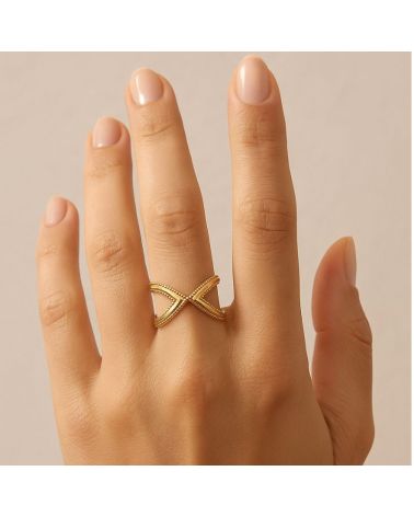 bague pour femme plaqué or 18 carats forme croisillon