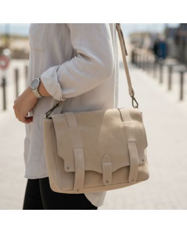sac bandoulière cuir nubuck forme messenger couleur beige fabrication italienne