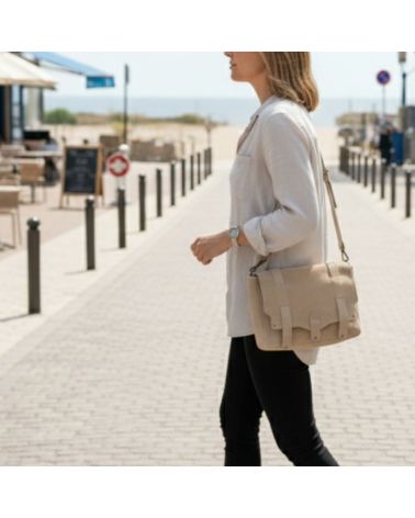 sac bandoulière cuir nubuck forme messenger couleur beige fabrication italienne