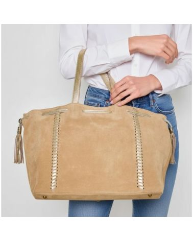 sac cabas daim et détail cuir doré taupe clair finition pompon cuir doré
