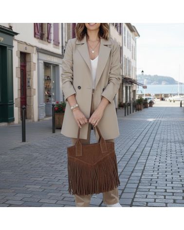 sac cabas en daim à franges style bohème chic couleur taupe sac cabas en daim à franges style bohème chic couleur taupe