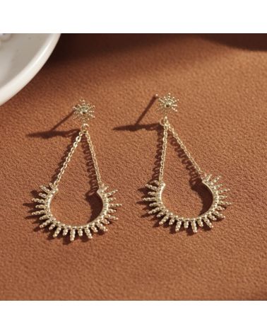 boucles d'oreilles en plaqué or 18 carats chaine et soleil bijou intemporel