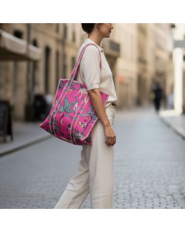 cabas en coton épais imprimé jungle couleur rose vif style casual chic