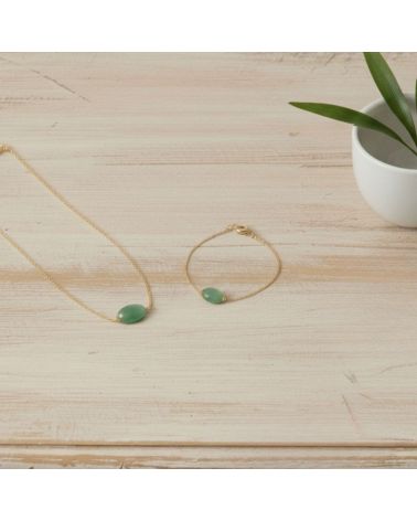 bracelet plaqué or pour femme orné d'une pierre ovale en aventurine