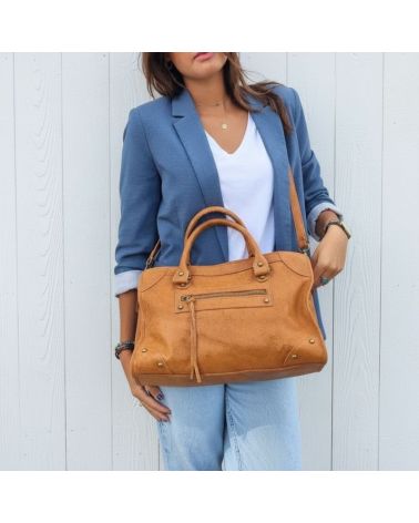 sac à main cuir brossé couleur camel fabrication italienne