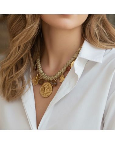 collier lien tressé doré et breloque soleil mile mila