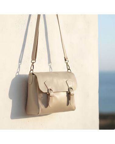 sac besace à bandoulière cuir pleine fleur couleur beige