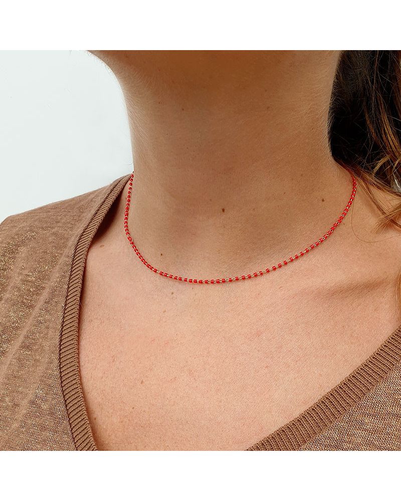 collier resine rouge