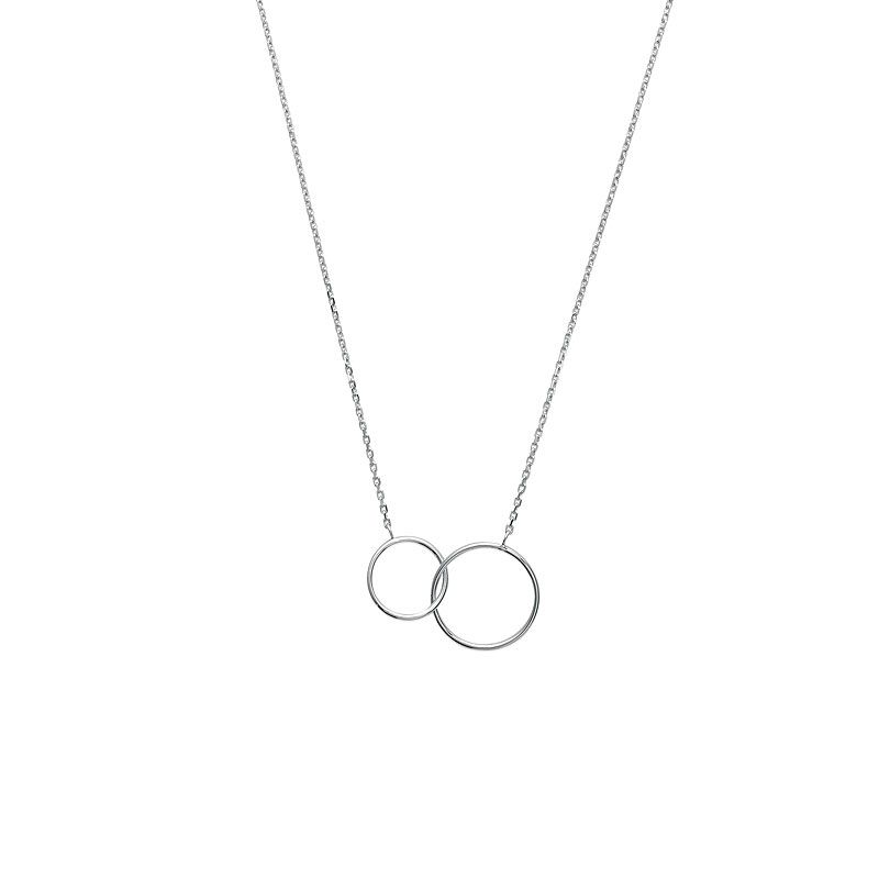 collier argent anneaux entrelacés