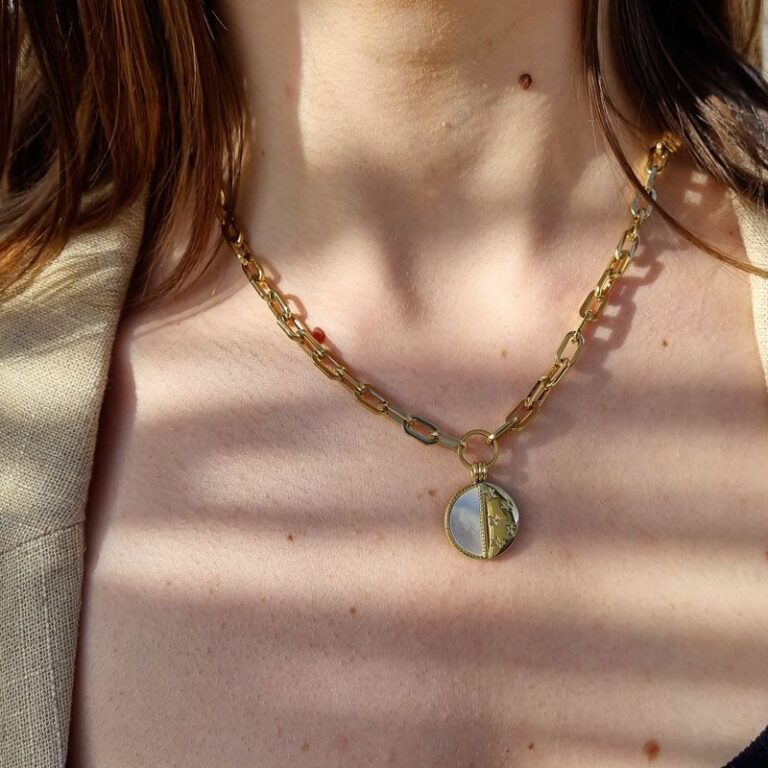 collier etoile pierre nacre