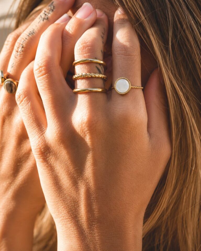 bague emllo nacre bague ajustable emllo avec nacre bohm paris