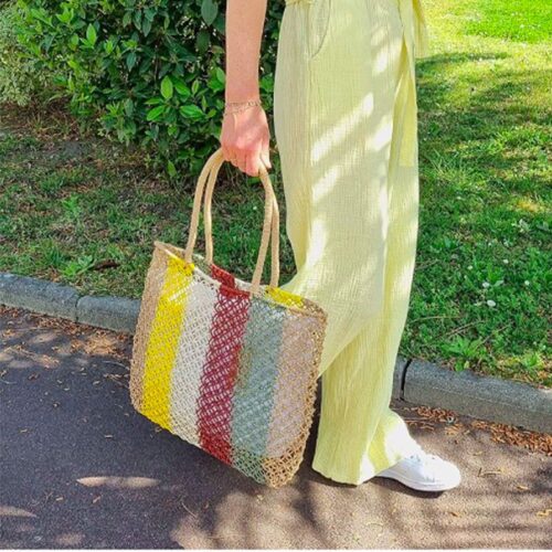 panier paille motif rayrure