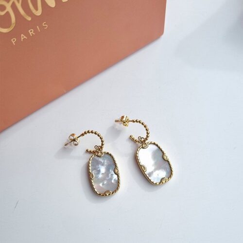 boucles d'oreilles nacre