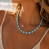 collier aelis bleu clair collier surf femme aelis bleu clair et blanc