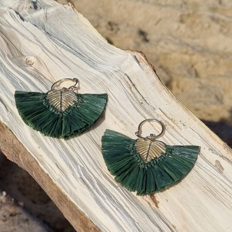 Boucles d'oreilles feuille raphia