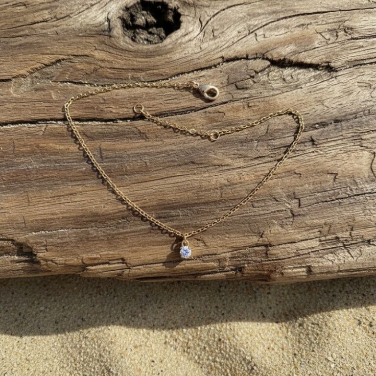 bracelet chaine de cheville en plaqué or 18 carats orné d'un oxyde de zirconium blanc