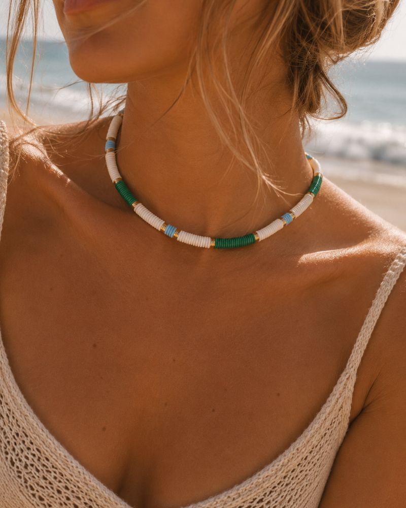 collier surf perles heishi vert/bleu