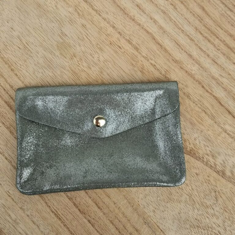 porte monnaie daim pailleté kaki