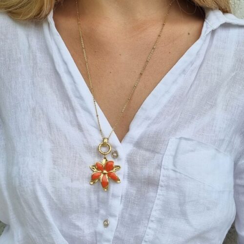 collier pendentif magnolia collier pendentif magnolia