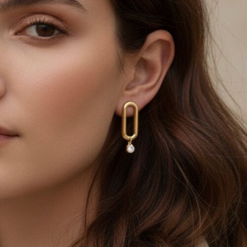 boucles d'oreilles plaqué or anneau avec zirconium blanc bijou élégant et discret boucles d'oreilles plaqué or anneau avec zirconium blanc bijou élégant et discret