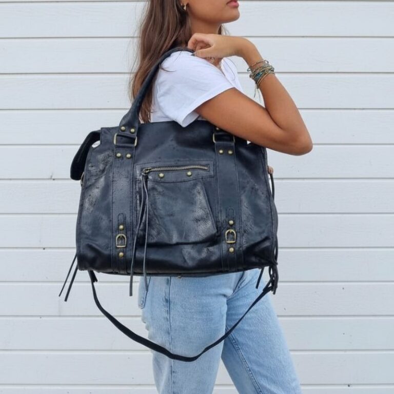 sac à main format a4 avec bandoulière cuir brossé couleur noir