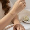 Bracelet plaqué or femme avec zirconium chic Zosha Collection