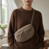 sac banane matière teddy sherpa couleur taupe petit prix