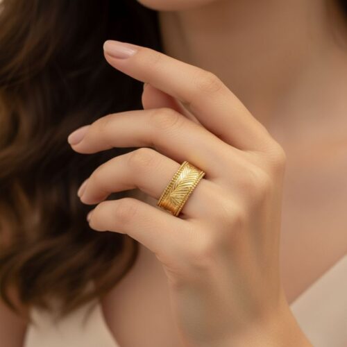 bague pour femme plaqué or 18 carats anneau large contour ciselé motif végétal bague pour femme plaqué or 18 carats anneau large contour ciselé motif végétal