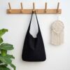 sac en daim forme boho couleur noir
