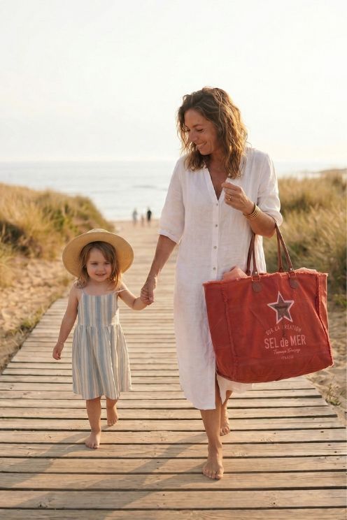 grand cabas en toile couleur rouge idée cadeau fete des meres