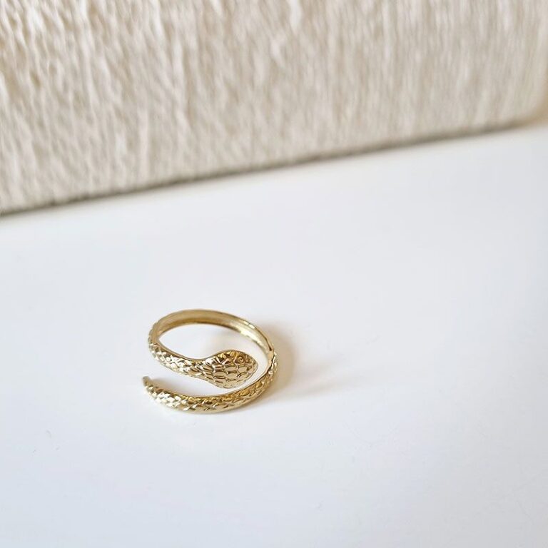 bague dorée serpent bohm