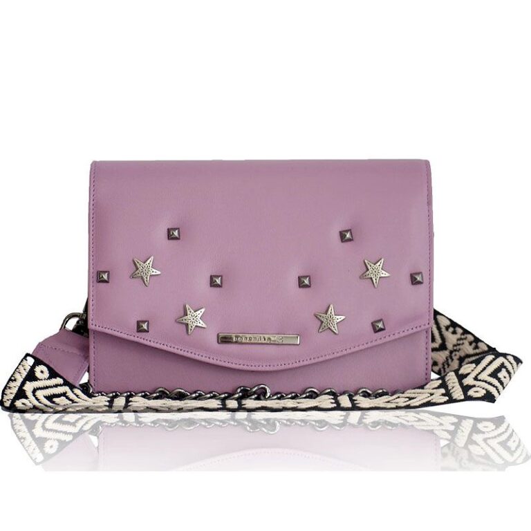 sac en cuir fait main marque eco responsable Bonendis couleur lilas avec étoile fantaisie sur rabat