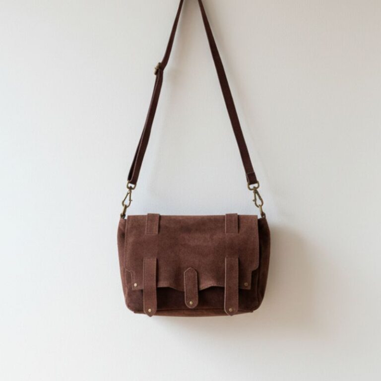 sac à bandoulière messenger daim nubuck couleur café mode casual chic