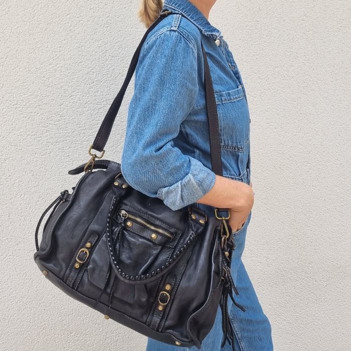 puce d'oreilles or et nacre