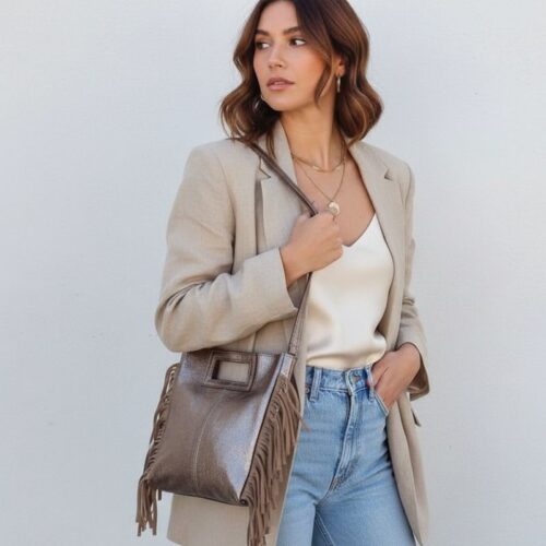 sac en cuir irisé couleur bronze avec franges latérales