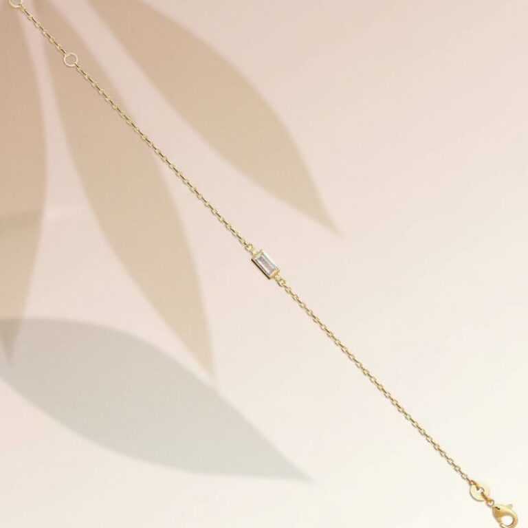 bracelet pour femme plaqué or 18 carats avec oxyde de zirconium bracelet pour femme plaqué or 18 carats avec oxyde de zirconium